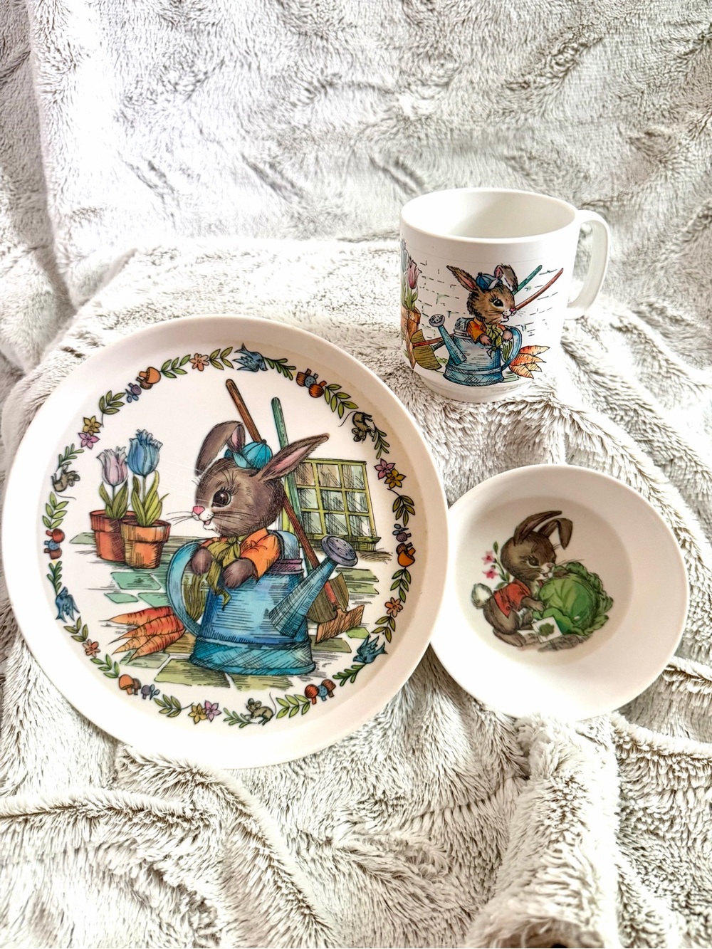 Vintage Oneida Peter Rabbit Melamine Garden Plate, Bowl and Mug Set